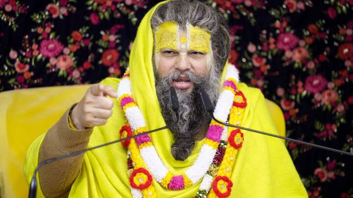 प्रेमानंद महाराजांच्या मते, चांगल्या लोकांचा एकटेपणा हा त्यांचा पराभव नसून त्यांची ओळख आहे.