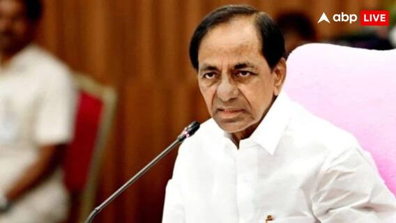 Ex-Telangana CM KCR Grilled By SIT For 4 Hours Over Phone Tapping Allegations Ex-Telangana CM KCR Grilled By SIT For 4 Hours Over Phone Tapping Allegations