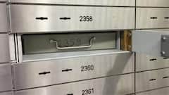 Bank Locker: જો લોકરમાં આગ લાગે તો કેટલું વળતર મળે? જાણો RBI નો 100 ગણાનો નિયમ
