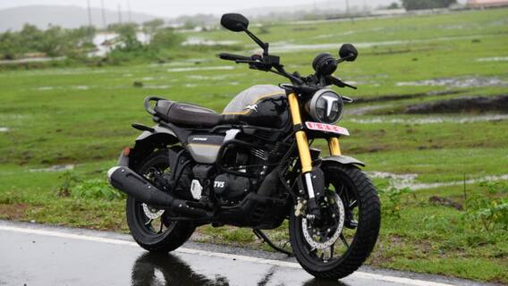 தோற்றத்தில் கம்பீரம்.. ஓட்டுவதற்கும் கம்ஃபர்ட்! TVS Ronin விலையும் மைலேஜும் எவ்ளோ தெரியுமா? தோற்றத்தில் கம்பீரம்.. ஓட்டுவதற்கும் கம்ஃபர்ட்! TVS Ronin விலையும் மைலேஜும் எவ்ளோ தெரியுமா?