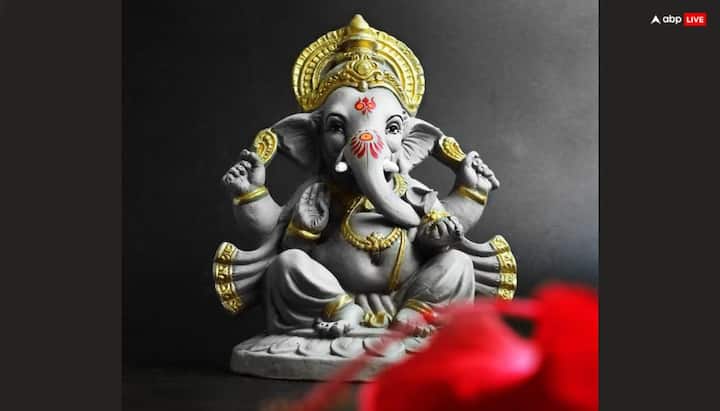 संकष्टी चतुर्थी के दिन गायों को भी हरा चारा खिलाना चाहिए. इससे जन्मकुंडली में बुध की दशा सुधरती है और आर्थिक लाभ होता है.