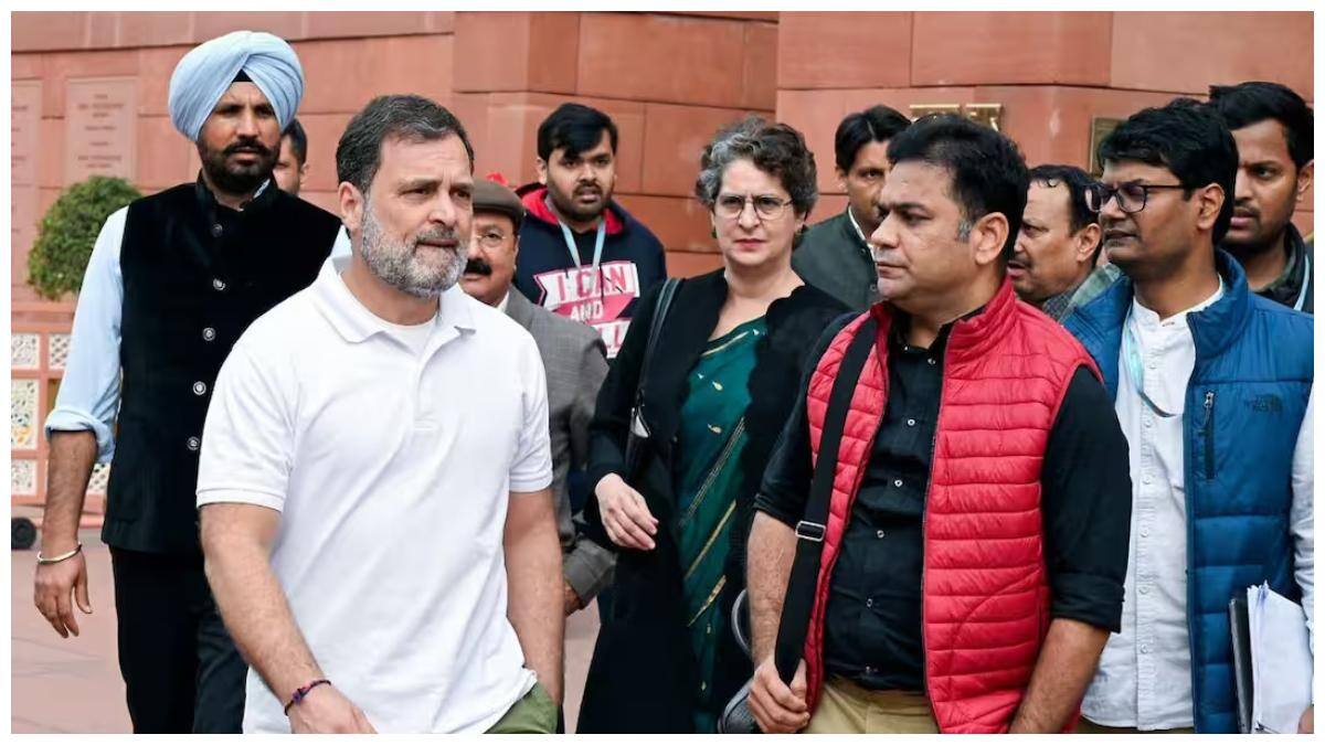 Lok Sabha Chaos: లోక్‌సభలో గడబిడ చేసిన తెలంగాణ ఎంపీ సహా 8 మంది సభ్యులపై చర్యలు!