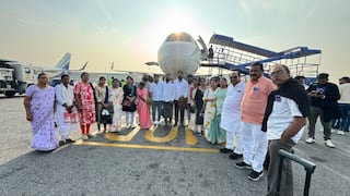 Chandrapur : वडेट्टीवार गटाच्या 18 नगरसेवकांची दिल्ली वारी, चंद्रपुरातील वाद आता काँग्रेस श्रेष्ठींच्या दारी; महापौरपदाबाबत अंतिम निर्णय राहुल गांधी घेणार?