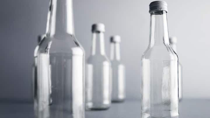 रात के सन्नाटे में यह आवाज काफी दूर तक सुनाई देती है. यही आवाज सीमा पर तैनात जवानों के लिए चेतावनी का काम करती है और वे तुरंत सतर्क हो जाते हैं. सीमा के कई हिस्सों में बिजली की सप्लाई हर वक्त मौजूद नहीं होती है.