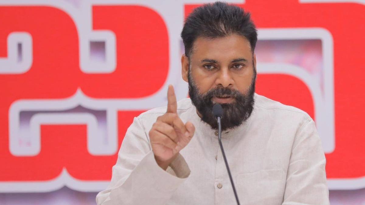 Pawan Kalyan: జంతు కొవ్వు రసాయనాలతో వైసీపీ హయాంలో తిరుమల లడ్డూలు తయారీ- పవన్ కళ్యాణ్