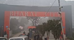 गाजियाबाद में सगी बहनों के कमरे से सामने आई इन 3 तस्वीरों ने बढ़ाया सस्पेंस, उलझा केस?