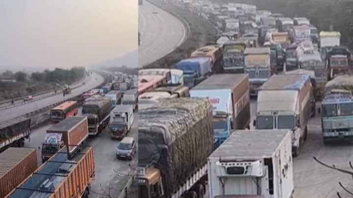कोणी पहाटे चार वाजल्यापासून, तर कोणी रात्री तीन किंवा पाच वाजल्यापासून या ठिकाणी अडकले असून अनेकांची फ्लाइट चुकली आहे.