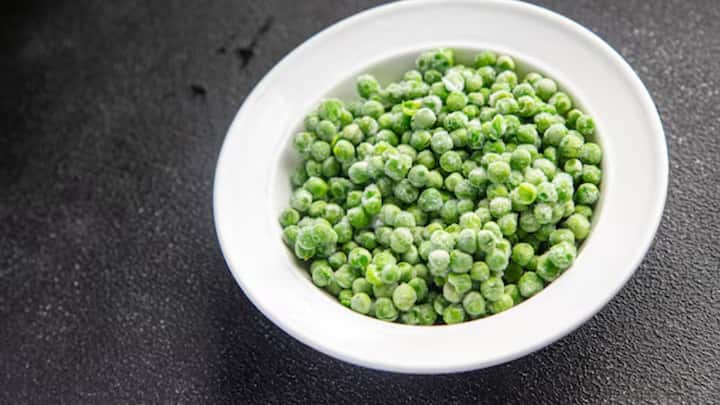 जमे हुए मटर से तब तक कोई समस्या नहीं होती जब तक कि उनका सेवन सही मात्रा में किया जाता है, लेकिन कुछ स्थितियों में वे पेट में गैस जैसी समस्याएं पैदा कर सकते हैं।