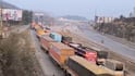 Pune Mumbai Expressway: पुणे मुंबई द्रुतगती महामार्गावर गॅसचा टँकर पलटी; मध्यरात्रीपासून एका लेन वरुन वाहतूक सुरु, वाहनांच्या लांब रांगा, प्रवाशांचा संतप्त