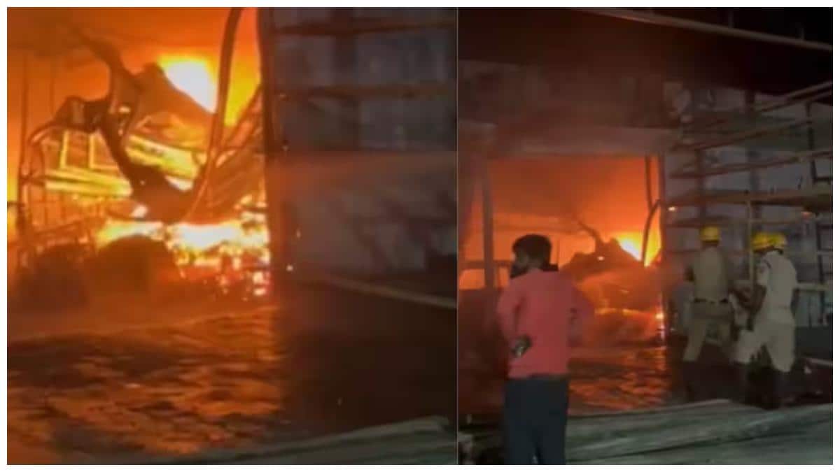 Karnataka: కర్ణాటక విజయపురలోని కార్ సర్వీస్ సెంటర్‌లో భారీ అగ్ని ప్రమాదం, దాదాపు 20 వాహనాలు దగ్ధం! 