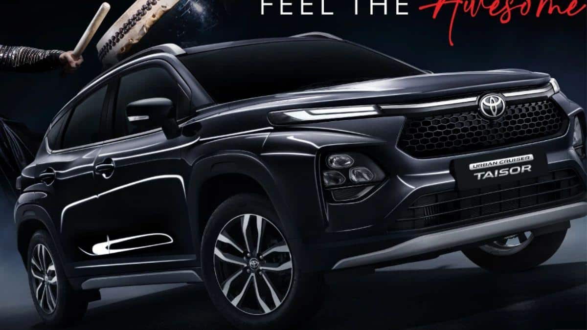 Toyota Cars: எஸ்யுவி, ஹைப்ரிட், எம்பிவி.. 4 கார் மாடல்களின் விலையை உயர்த்திய டொயோட்டா - எதற்கு? எவ்வளவு?