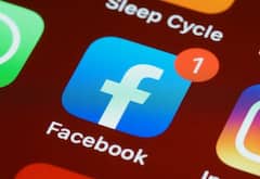 Facebook તમારી દરેક ગતિવિધિ પર રાખી રહ્યું છે નજર! માત્ર 1 મિનિટમાં બંધ કરો આ સેટિંગ