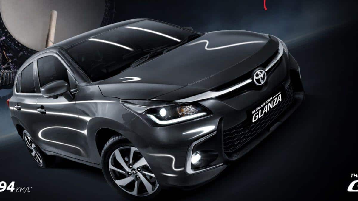Toyota Cars: எஸ்யுவி, ஹைப்ரிட், எம்பிவி.. 4 கார் மாடல்களின் விலையை உயர்த்திய டொயோட்டா - எதற்கு? எவ்வளவு?