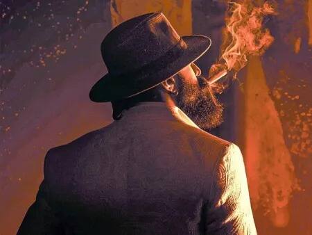 दिल राजूच्या व्यंकटेश्वर क्रिंएशन्सने टॉक्सिकचे आंध्र प्रदेश आणि तेलंगणातील डिस्ट्रीब्यूशन राइट्स खरेदी केले आहेत. हे तेलगू राज्यातील सर्वात मोठे डिस्ट्रीब्यूशन एग्रीमेंट असल्याची माहिती आहे.