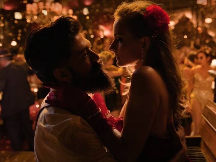 मार्च महिन्यात धुरंधर 2 चित्रपट प्रदर्शित होईल. मात्र, धुरंधर 2 चित्रपटाच्या टक्करला सुपरस्टार यशचा सिनेमाही मैदानात उतरला आहे.
