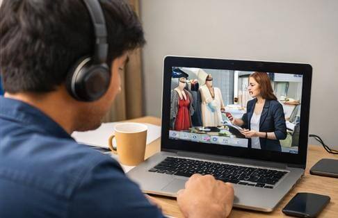 इस कोर्स में छात्रों को पढ़ाई के लिए प्रिंट और डिजिटल दोनों तरह की स्टडी मटेरियल उपलब्ध कराई जाएगी, ताकि उन्हें पढ़ाई में किसी तरह की परेशानी न हो. छात्र अपनी सुविधा के अनुसार किताबों के जरिए ऑफलाइन पढ़ाई कर सकते हैं या फिर डिजिटल मटेरियल के माध्यम से मोबाइल, लैपटॉप या टैबलेट पर भी पढ़ाई कर सकते हैं. इससे दूर-दराज के क्षेत्रों में रहने वाले छात्रों को भी अच्छी शिक्षा पाने का मौका मिलेगा.