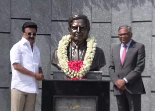 TATA JLR Plant: ராணிப்பேட்டையில் ரூ.9000 கோடி முதலீட்டில் முதல்வர் ஸ்டாலின் திறந்து வைத்த டாடாவின் புதிய ஆலை: எத்தனை பேருக்கு வேலைவாய்ப்பு? - முழு விவரம் இதோ