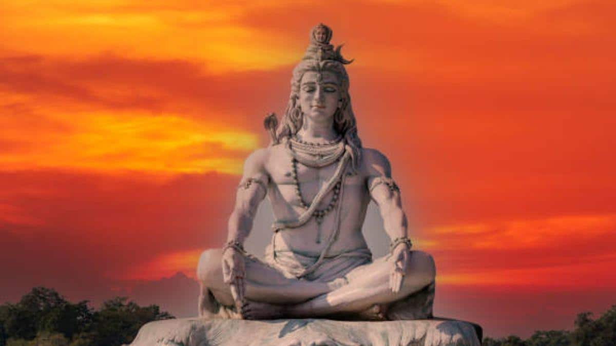 Maha Shivaratri: 2026 மகா சிவராத்திரி எப்போது? - எந்த நாளில் நாம் விரதம் இருக்க வேண்டும்?