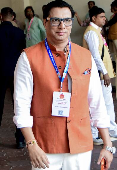 From Salman Khan to Akshay Kumar, all the Bollywood celebs participated in the celebration of 100 years of RSS.