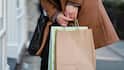 Paper Bag: মুদির দোকান থেকে শপিং মল.. সব জায়গায় ব্যবহৃত কাগজের ব্যাগ কেন বাদামি রঙেরই হয়?