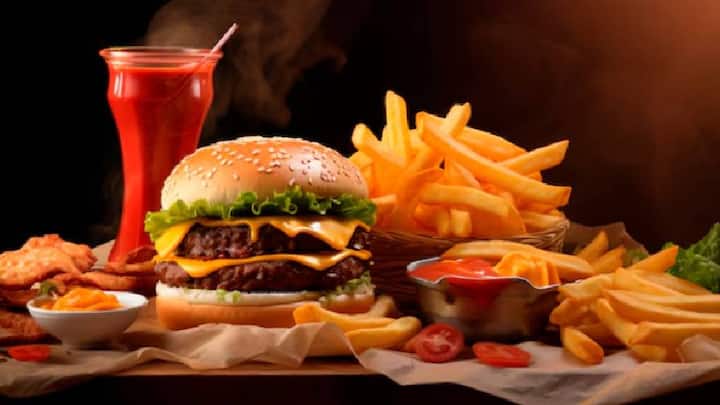 Disclaimer: અહીં, પૂરી પાડવામાં આવેલ વિગતો માત્ર મીડિયા રિપોર્ટ્સ પર આધારિત છે. એબીપી અસ્મિતા કોઈપણ પ્રકારની માન્યતા, માહિતીને સમર્થન આપતું નથી.