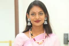 घाऱ्या डोळ्यांमुळे अनेकजण घायाळ, कुंभमेळ्यातील व्हायरल गर्ल मोनालिसा आता 'हिरॉईन' होणार, धमाकेदार ट्रेलर प्रदर्शित