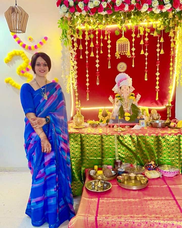 राधा अपने पति राजपाल यादव से काफी लंबी हैं. हालांकि, दोनों के बीच बेशुमार प्यार है, ऐसे में हाइट मैटर नहीं करता है.