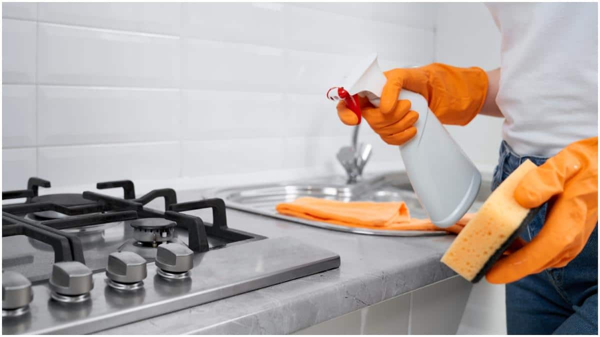 Kitchen Cleaning : వంటగదిలో ఈ మూలలను విస్మరిస్తున్నారా? ఆరోగ్యానికి ముప్పే