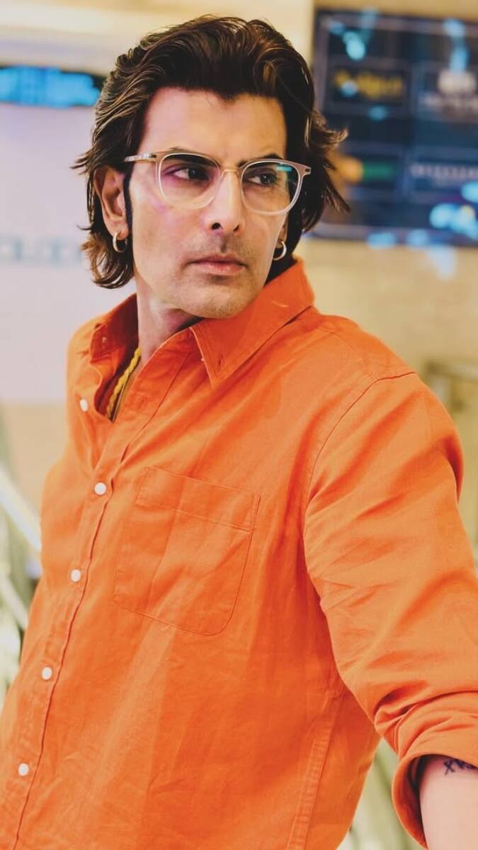इस लिस्ट में एक्टर रोहित बक्शि का भी नाम शामिल है. ये काफी लोगों के लिए शोक जैसा है क्योंकि जिन्होंने अनुपमा देखा है वे जानते है इस सीरियल में रोहित ने अनुज के भाई का रोल किया था. पर आपको ये जानकर हैरानी होगी की रोहित ने शो 'सिया के राम' में भगवान शिव का किरदार निभाया था और इतना ही नहीं वे 'शक्तिपीठ के भैरव' में भैरव का भी किरदार निभा चुके है.