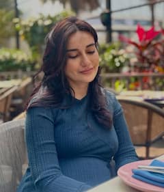 Surbhi Jyoti Photos:  પતિ સાથે ક્વોલિટી ટાઈમ સ્પેન્ડ કરી રહી છે પ્રેગનન્ટ સુરક્ષિ જ્યોતિ, ફ્લોન્ટ કર્યો બેબી બમ્પ