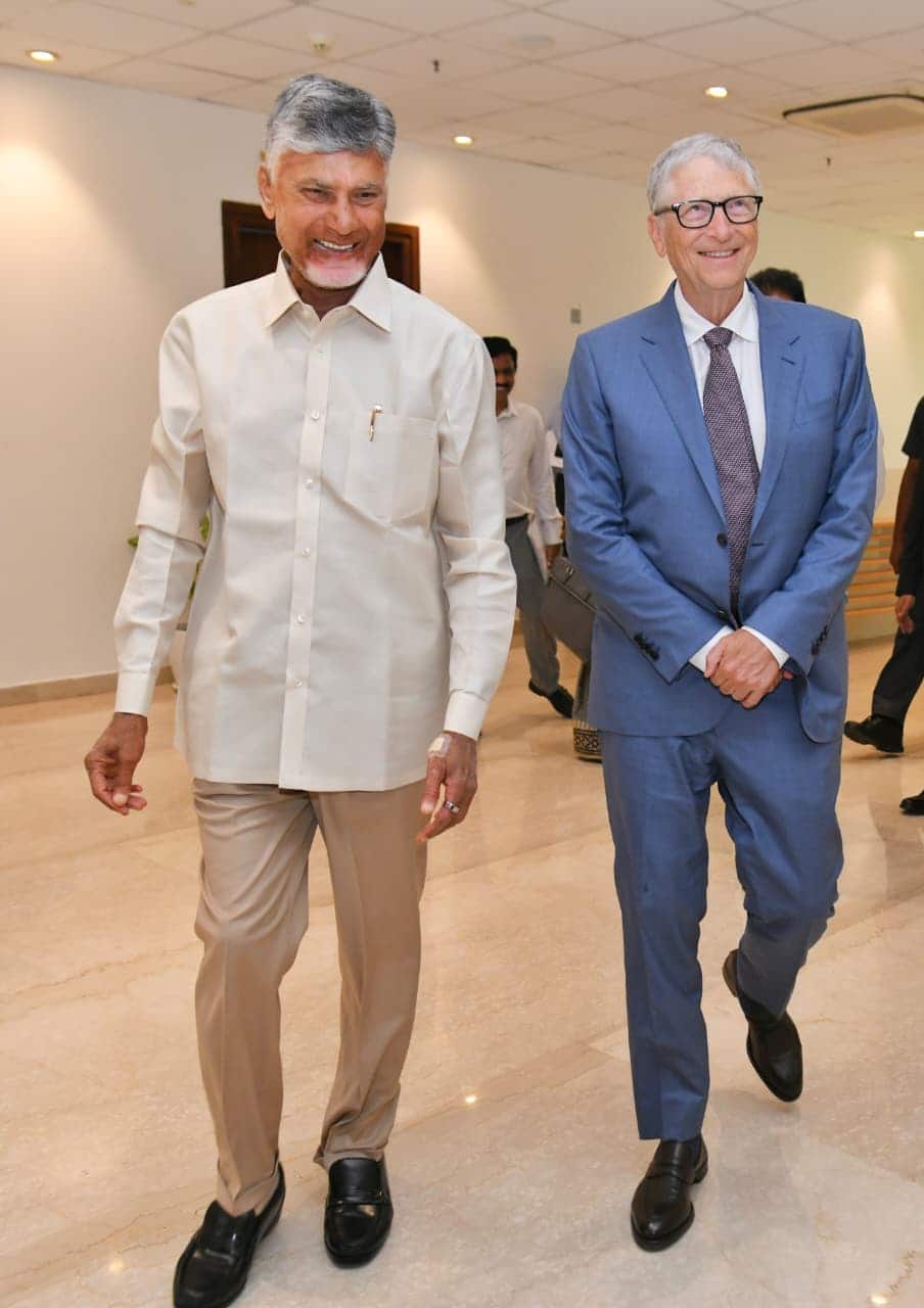 Bill Gates Amaravati Visit: ఏపీ సచివాలయంలో బిల్ గేట్స్, సీఎం చంద్రబాబుతో కీలక భేటీ
