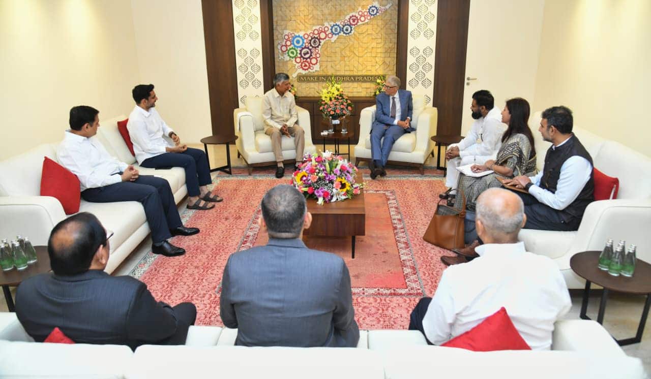 Bill Gates Amaravati Visit: ఏపీ సచివాలయంలో బిల్ గేట్స్, సీఎం చంద్రబాబుతో కీలక భేటీ