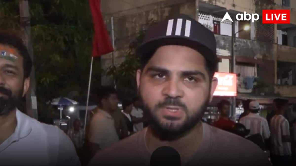 India Vs Pakistan: पाकिस्तान की हार से तिलमिलाया पाकिस्तानी! बाबर आजम पर उतारा गुस्सा, कहा- 'Please! विराट कोहली...'