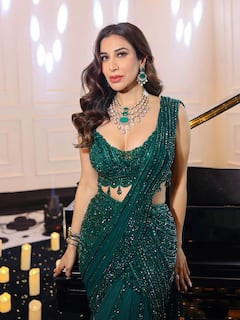 Sophie choudry : સૌફી ચૌધરીએ ગ્રીન સાડીમાં આપ્યા કાતિલ પોઝ, જુઓ તસવીરો