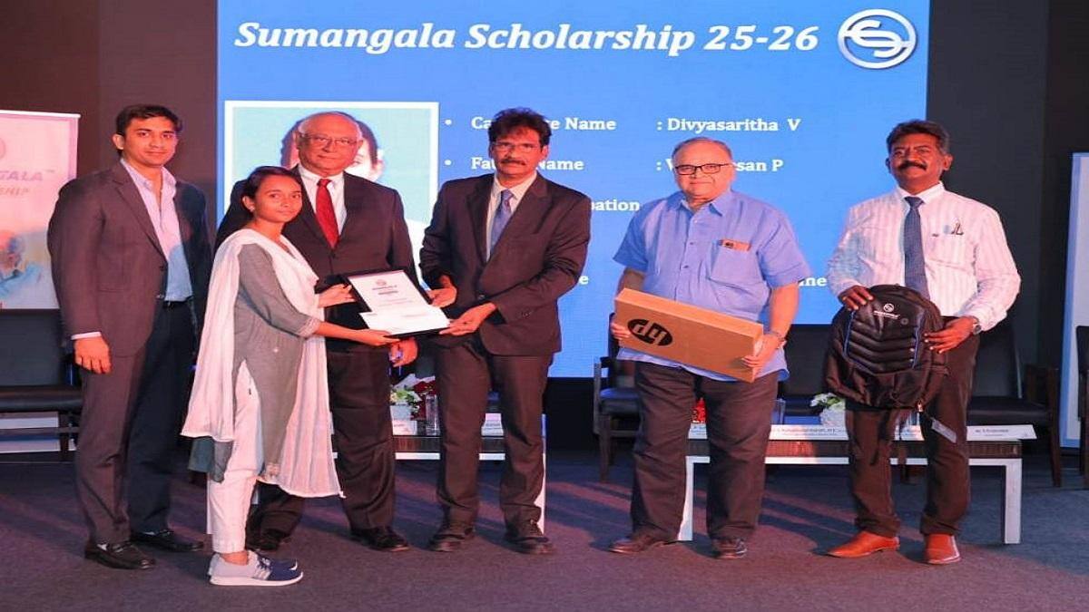 உங்கள் குழந்தையும் இன்ஜினியர் ஆகலாம்... சுமங்கலா ஸ்டீல் கல்வி உதவித் தொகை வழங்கல்