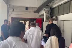 'ठाणे की रिक्षा'वाला कुणाला कामरा विधानभवनात; सोबत सुषमा अंधारे अन् वकील, अंगावर लक्षवेधी टी-शर्ट