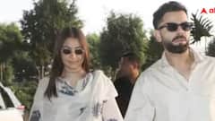 Virat Kohli-Anushka Sharma: তুলসির মালা, কোহলির পরনে ধুতি, সকাল সকাল বিরাটের সঙ্গে প্রেমানন্দ মহারাজের আশ্রমে হাজির অনুষ্কা