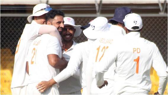 जम्मू-कश्मीर ने रचा इतिहास, पहली बार रणजी ट्रॉफी के फाइनल में बनाई जगह; 67 साल के बाद मिली कामयाबी जम्मू-कश्मीर ने रचा इतिहास, पहली बार रणजी ट्रॉफी के फाइनल में बनाई जगह; 67 साल के बाद मिली कामयाबी