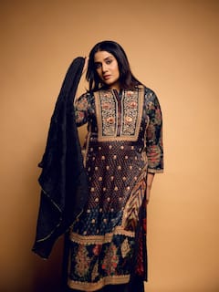 Sonali Kulkarni Photos: ग्लैमरस भी हैं और संस्कारी भी, मराठी सिनेमा की टॉप एक्ट्रेस सोनाली कुलकर्णी की 10 तस्वीरें