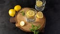 Lemon Water Benefits: લીંબુને પાણીમાં ભેળવીને ખાલી પેટે પીવાથી થાય છે આ 5 સ્વાસ્થ્ય લાભો