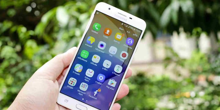 Redmi ब्रांड के अंतर्गत आने वाले कई पावरफुल स्मार्टफोन्स भी इस संभावित सूची में नजर आ रहे हैं. K सीरीज के नए मॉडल्स, Turbo लाइनअप, Note 14 और Note 15 सीरीज़ के फोन, साथ ही Redmi 15 सीरीज़ और कुछ बजट डिवाइसेज़ को भी यह अपडेट मिलने की संभावना जताई जा रही है. Redmi Pad के कुछ वेरिएंट्स भी इसमें शामिल हो सकते हैं.
