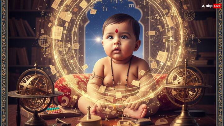 क्या आपने कभी सोचा है कि, अपने बच्चों को वैदिक श्लोकों के बारे में सिखाया जाए. नहीं, तो यह सही वक्त है कि आप अपने बच्चे को कुछ वैदिक श्लोक सिखाएं जो उनकी जन्मतिथि से मेल खाती हों, क्योंकि यह काफी जरूरी है कि आपके बच्चे को ये आसान बातें सिखाई जाएं जो जिंदगी में अच्छे बदलाव लाने के लिए जरूरी है. सुबह के समय जब ये श्लोक पढ़े जाते हैं तो यह आपके बच्चों की आभा पर अच्छा प्रभाव डालते हैं और उनकी अंदर की ताकत को बढ़ाने में मदद करते हैं.