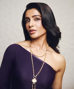 साउथ की हसीनाओं ने  फिर बॉलीवुड एक्ट्रेसेस को छोड़ा पीछे, टॉप 10 की लिस्ट में मारी बाजी, ये हीरोइन बनी नंबर