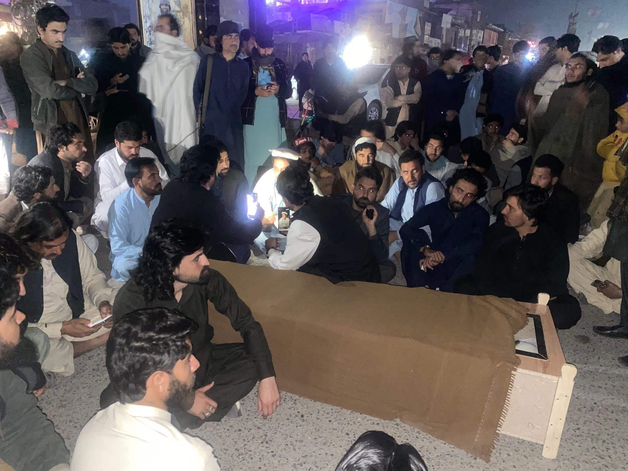 Be it Afghanistan or Pakistan... Why does Munir Army consider Pashtun population as enemy? 22 Pashtuns killed in 24 hours