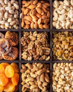 Dry Fruits : बदाम, अंजीर अन्.. ड्रायफ्रूट्स भिजवून खायचे की कसे? आरोग्यासाठी काय योग्य? जाणून घ्या नियम