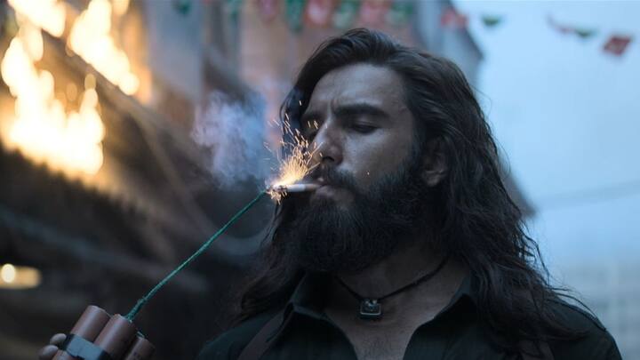 letterboxd पेजवर धुरंधरच्या सिक्वेलच्या कास्टबाबत माहिती देण्यात आली आहे. याचा स्क्रीनशॉट सोशल मीडियात व्हायरल होत आहे. यात इमरान हाश्मी याचं नाव आहे.