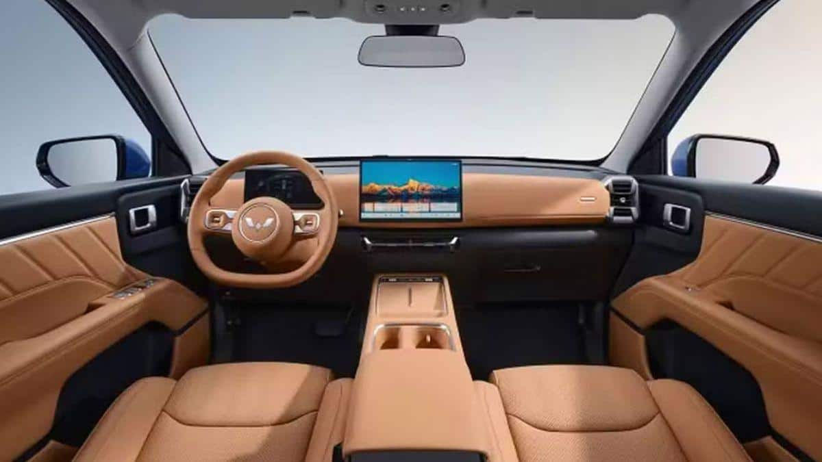 MG Starlight 560: ஹைப்ரிட் காருக்கான புது அட்ரெஸ்.. EV ஃபார்மில் எம்ஜியின் 7 சீட்டர் - லோ காஸ்டில் 1,200KM பயணம்