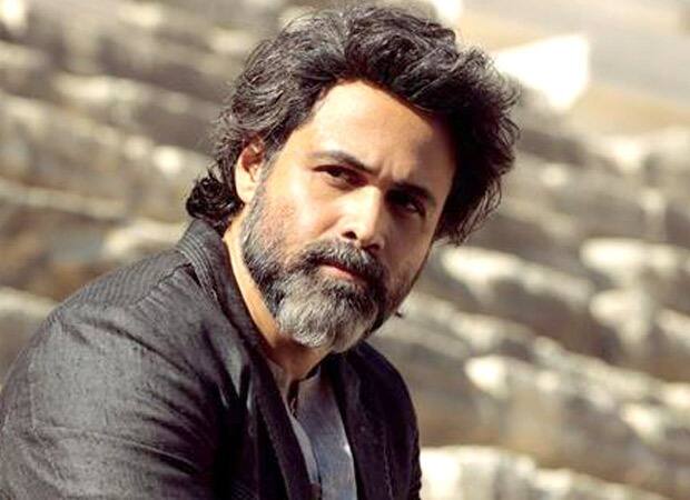 दरम्यान, निर्मात्यांनी अद्याप इमरान हाश्मी किंवा बडे साहब या पात्राबाबत कोणतीही अधिकृत माहिती किंवा निवेदन जारी केलेले नाही.