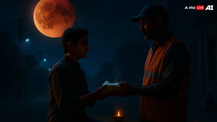 जन्म संख्या 8, 17 या 26 वाले जातकों का स्वामी शनि ग्रह होता है. चंद्र ग्रहण वाले दिन जरूरतमंद व्यक्ति या सड़क साफ करने वाले सफाईकर्मी को भोजन कराना चाहिए. उस दिन आपको किसी को भी नुकसान पहुंचाने से बचना चाहिए.