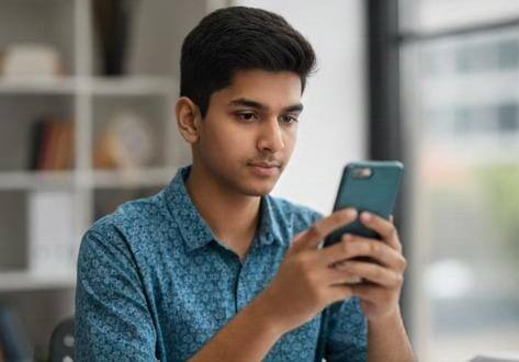 AI का दौर तेजी से बढ़ रहा है. जो आज सीख लेगा, वही कल आगे रहेगा. इसलिए अगर आप भी जिंदगी में पैसा और तरक्की चाहते हैं, तो आज ही इन AI कोर्स कर के अपने भविष्य को और मजबूत बना सकते है.